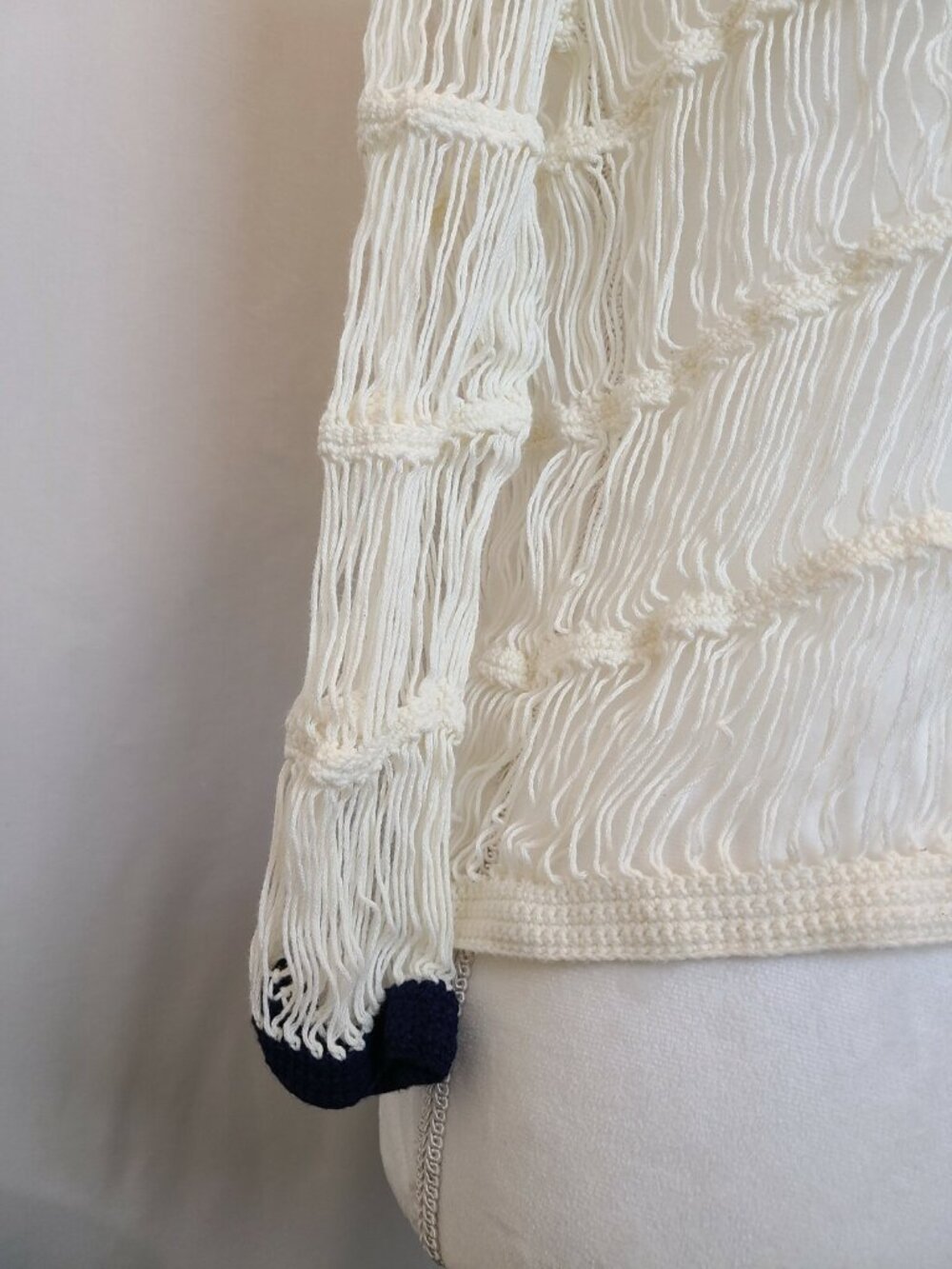 BOY Band of Outsiders Ivory Macrame Crochet Long Sleeve Boho Shirt Size 2 - Picture 3 of 5